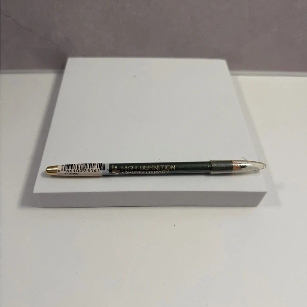 🩷5/$10🩷 High Definition Eye Pencil - Dark Green